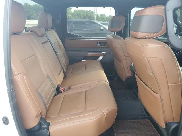 5TFMC5DB0RX050788 - 2024 TOYOTA TUNDRA CREWMAX PLATINUM Білий фото 10