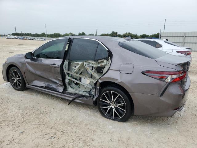 4T1G11AK4RU886200 - 2024 TOYOTA CAMRY SE NIGHT SHADE GRAY photo 2