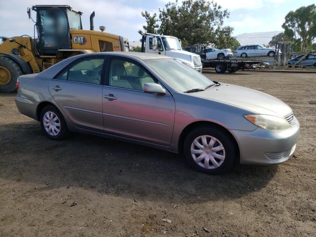 4T1BE32KX5U982979 - 2005 TOYOTA CAMRY LE TAN photo 4