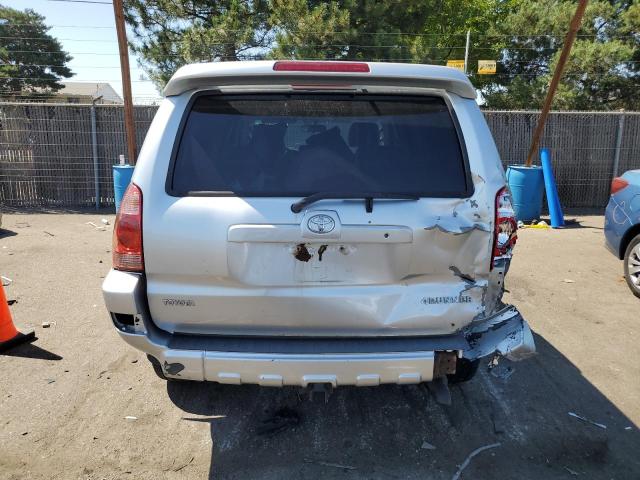 JTEBU14R648014595 - 2004 TOYOTA 4RUNNER SR5 SILVER photo 6