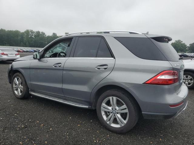 4JGDA5HB2EA382398 - 2014 MERCEDES-BENZ ML 350 4MATIC GRAY photo 2