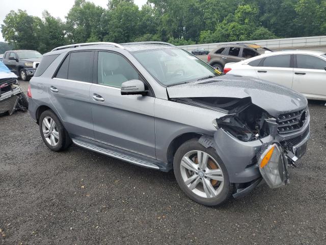 4JGDA5HB2EA382398 - 2014 MERCEDES-BENZ ML 350 4MATIC GRAY photo 4