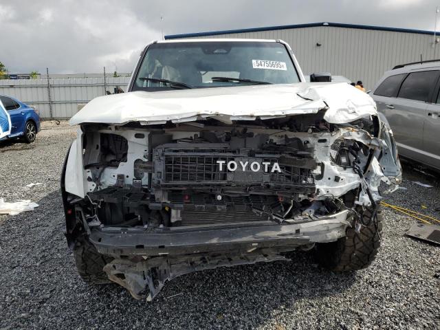 JTEABFAJ9RK004196 - 2024 TOYOTA LAND CRUIS BASE WHITE photo 5