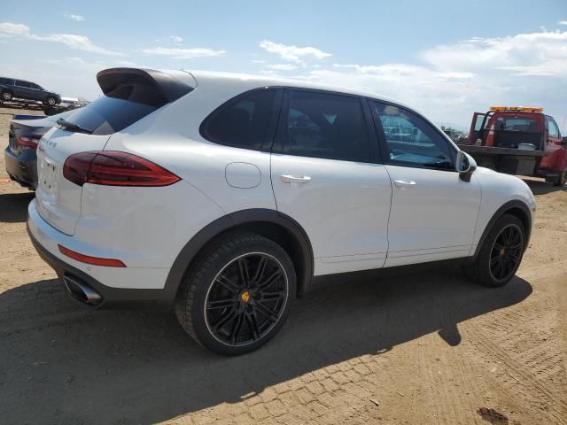 WP1AA2A23GKA36338 - 2016 PORSCHE CAYENNE WHITE photo 3