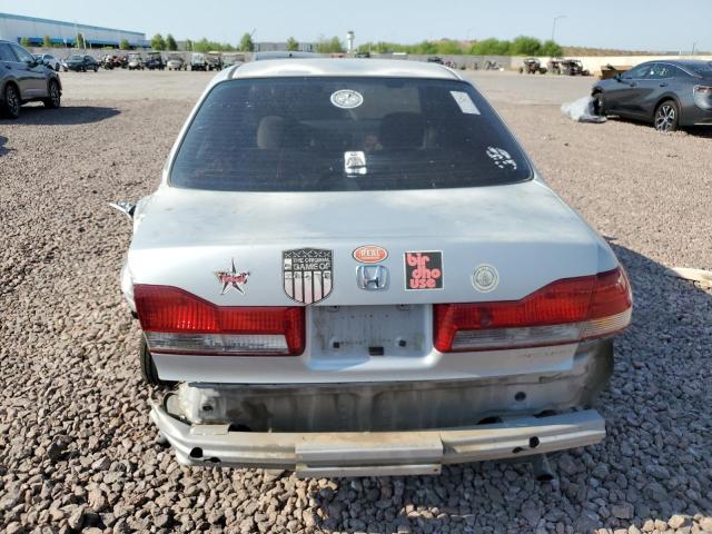 1HGCG16441A012111 - 2001 HONDA ACCORD LX GRAY photo 6