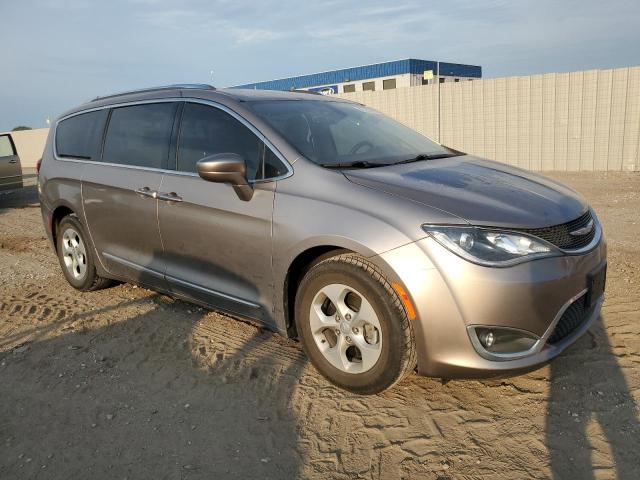 2C4RC1EG8HR669600 - 2017 CHRYSLER PACIFICA TOURING L PLUS TAN photo 4