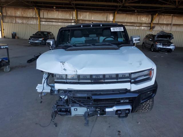 1GT40FDA9NU100685 - 2022 GMC HUMMER PIC EDITION 1 WHITE photo 5