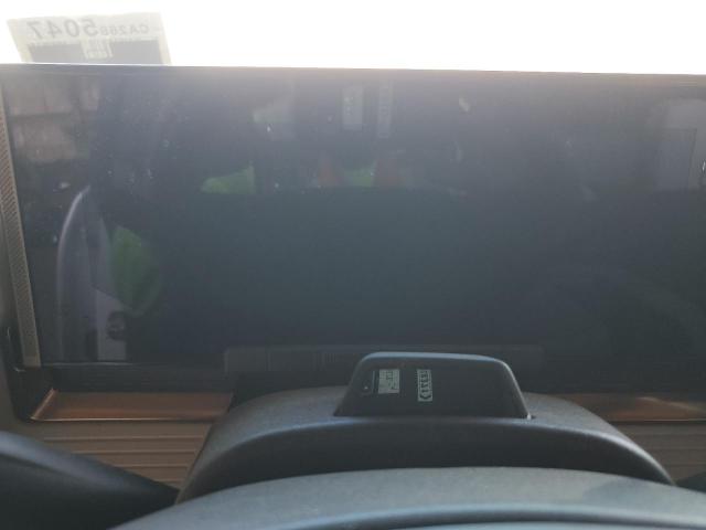 1GT40FDA9NU100685 - 2022 GMC HUMMER PIC EDITION 1 WHITE photo 9