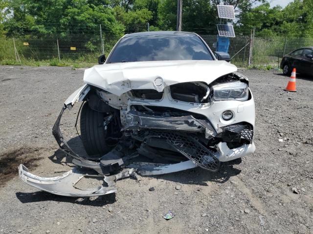 5YMKW8C55K0Y75064 - 2019 BMW X6 M WHITE photo 5
