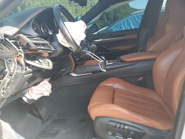 5YMKW8C55K0Y75064 - 2019 BMW X6 M WHITE photo 7