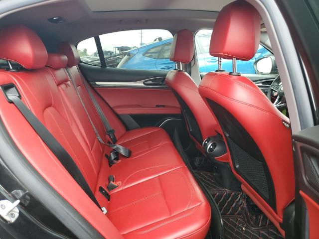 ZASFAKPN1J7B91786 - 2018 ALFA ROMEO STELVIO SPORT أسود صورة 11