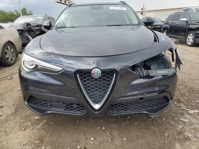 ZASFAKPN1J7B91786 - 2018 ALFA ROMEO STELVIO SPORT أسود صورة 5