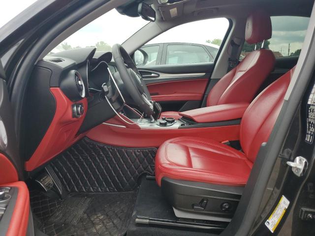 ZASFAKPN1J7B91786 - 2018 ALFA ROMEO STELVIO SPORT أسود صورة 7