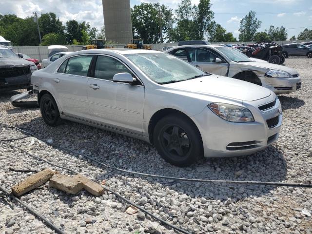 1G1ZC5EB3AF162928 - 2010 CHEVROLET MALIBU 1LT SILVER photo 4