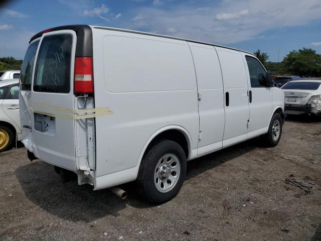 1GCSGAFX4C1108005 - 2012 CHEVROLET EXPRESS G1 WHITE photo 3