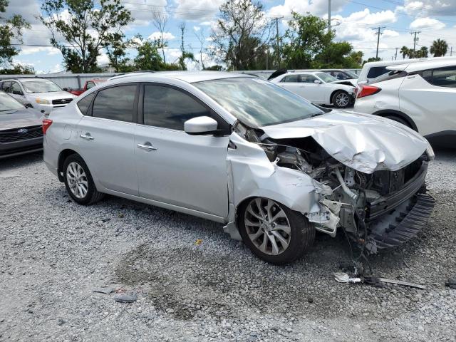 3N1AB7AP5KY292629 - 2019 NISSAN SENTRA S 银色 照片 4