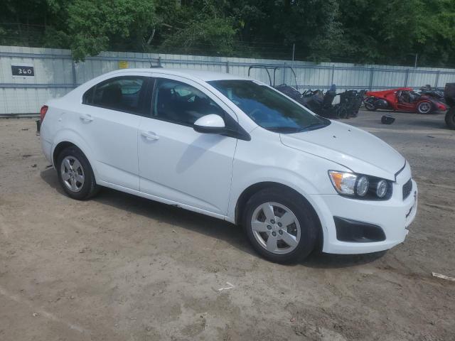 1G1JA5SH0G4118398 - 2016 CHEVROLET SONIC LS WHITE photo 4