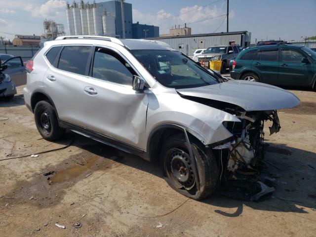 KNMAT2MV2HP571912 - 2017 NISSAN ROGUE S SILVER photo 4