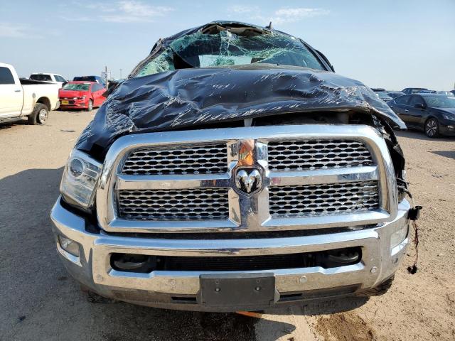 3C63R3ML6JG374867 - 2018 RAM 3500 LARAMIE BLACK photo 5