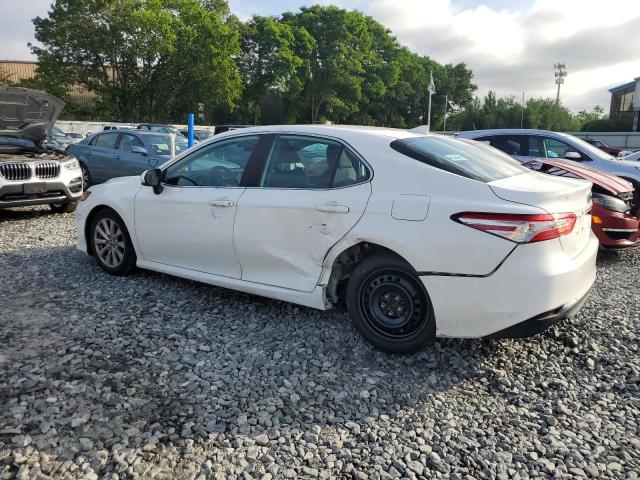 4T1C11AK8LU368449 - 2020 TOYOTA CAMRY LE WHITE photo 2