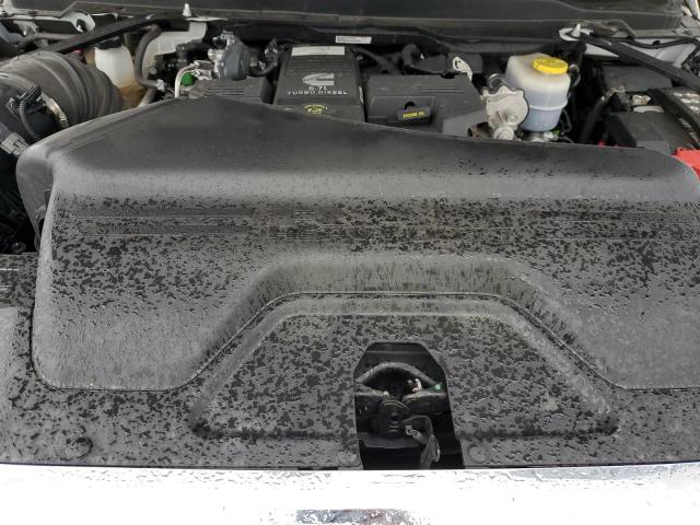 3C6UR5DL6NG247459 - 2022 RAM 2500 BIG HORN/LONE STAR WHITE photo 11