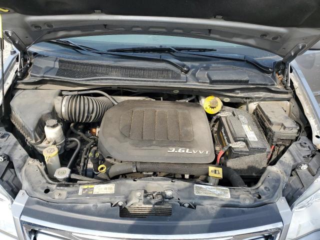 2C4RC1BG1GR294698 - 2016 CHRYSLER TOWN & COU TOURING SILVER photo 12