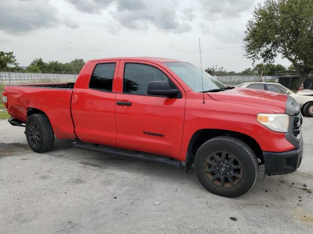 5TFRM5F15FX088861 - 2015 TOYOTA TUNDRA DOUBLE CAB SR/SR5 RED photo 4