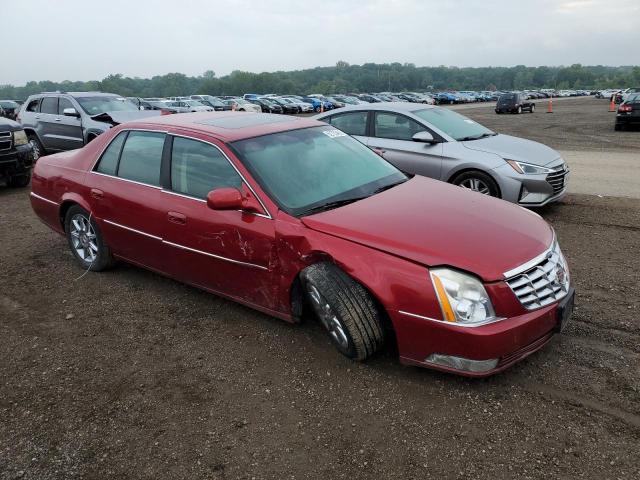 1G6KD5E66BU100299 - 2011 CADILLAC DTS LUXURY COLLECTION RED photo 4