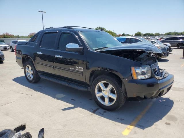 3GNMCFE00DG292455 - 2013 CHEVROLET AVALANCHE LT BLACK photo 4