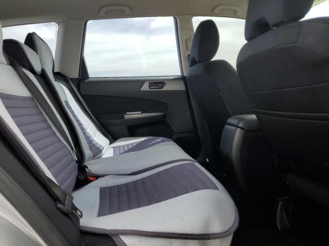 JF2SHBAC5DH435918 - 2013 SUBARU FORESTER 2.5X Сріблястий фото 11