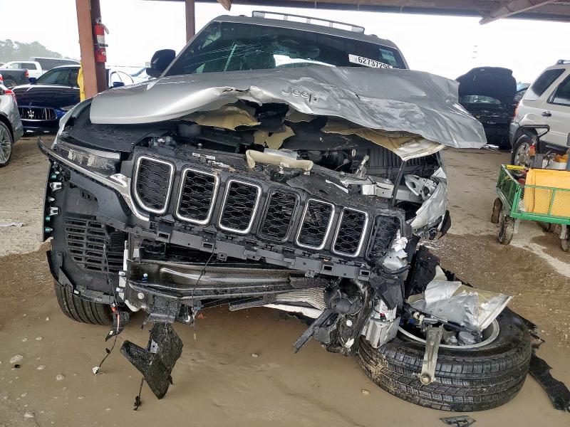 1C4RJGAGXSC320016 - 2025 JEEP GRAND CHER LAREDO 银色 照片 5