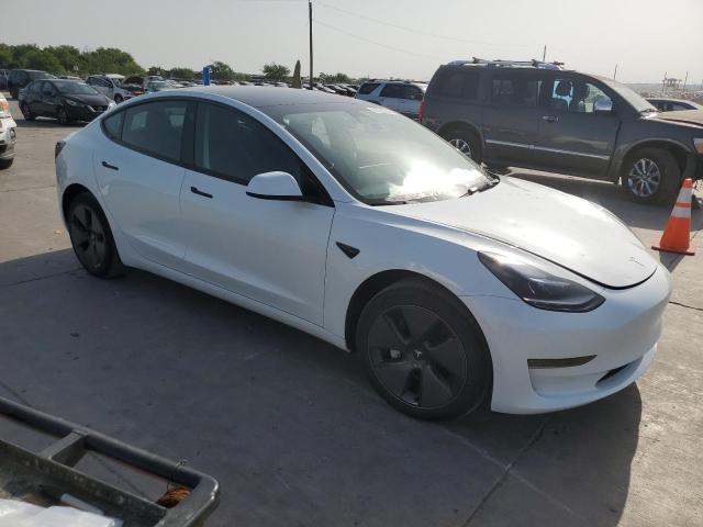 5YJ3E1EA8PF642922 - 2023 TESLA MODEL 3 WHITE photo 4