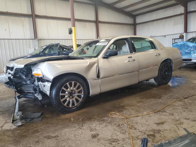 2006 LINCOLN TOWN CAR SIGNATURE, 