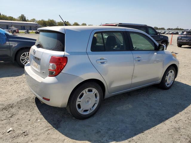 JTKKUPB42D1030731 - 2013 TOYOTA SCION XD SILVER photo 3