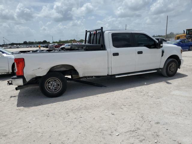 1FT7W2A69KEF09831 - 2019 FORD F250 SUPER DUTY თეთრი ფოტო 3