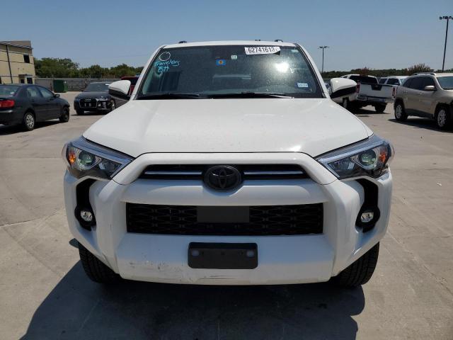 JTEMU5JR6N6033214 - 2022 TOYOTA 4RUNNER SR5/SR5 PREMIUM 白色 照片 5