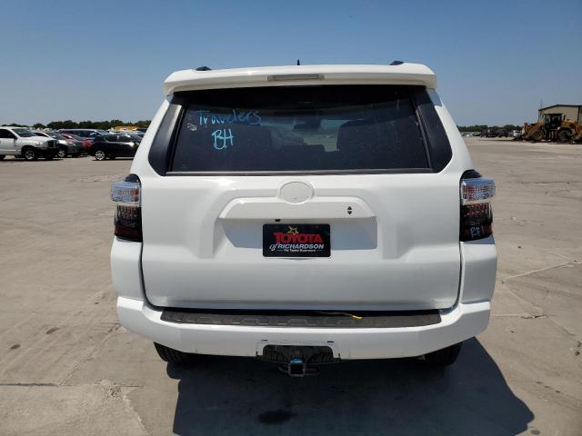 JTEMU5JR6N6033214 - 2022 TOYOTA 4RUNNER SR5/SR5 PREMIUM 白色 照片 6