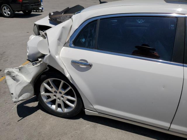 1G1ZK57728F244073 - 2008 CHEVROLET MALIBU LTZ თეთრი ფოტო 10