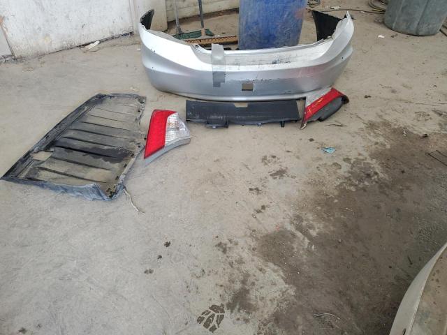 JHMFB4F26CS007336 - 2012 HONDA CIVIC HYBRID SILVER photo 12