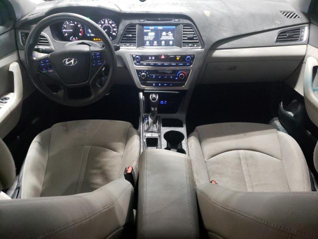 5NPE24AFXHH558267 - 2017 HYUNDAI SONATA SE SILVER photo 8