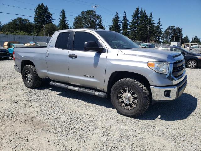 5TFUM5F13EX050389 - 2014 TOYOTA TUNDRA DOUBLE CAB SR/SR5 GRAY photo 4