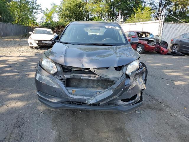 3CZRU6H36JG711383 - 2018 HONDA HR-V LX GRAY photo 5