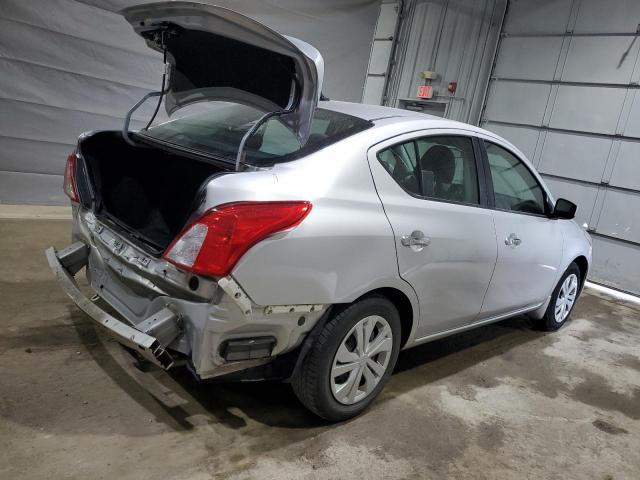 3N1CN7AP2GL826187 - 2016 NISSAN VERSA S SILVER photo 3