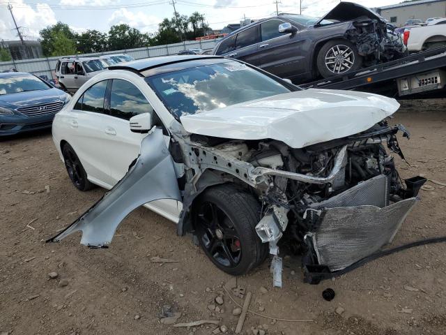 WDDSJ4GB2EN113291 - 2014 MERCEDES-BENZ CLA 250 4MATIC WHITE photo 4