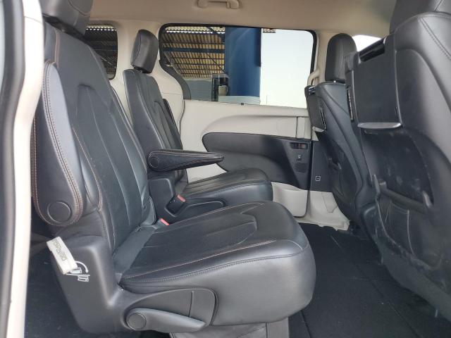 2C4RC1EG4HR511867 - 2017 CHRYSLER PACIFICA TOURING L PLUS WHITE photo 11