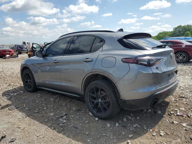 ZASPAKBN6M7D02820 - 2021 ALFA ROMEO STELVIO TI GRAY photo 2