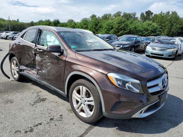 WDCTG4GB4GJ246605 - 2016 MERCEDES-BENZ GLA 250 4MATIC BROWN photo 4