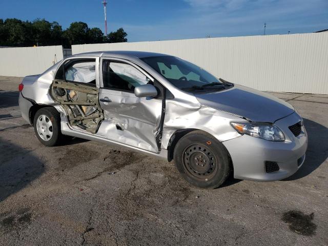 1NXBU4EE9AZ374573 - 2010 TOYOTA COROLLA BASE Silber Foto 4