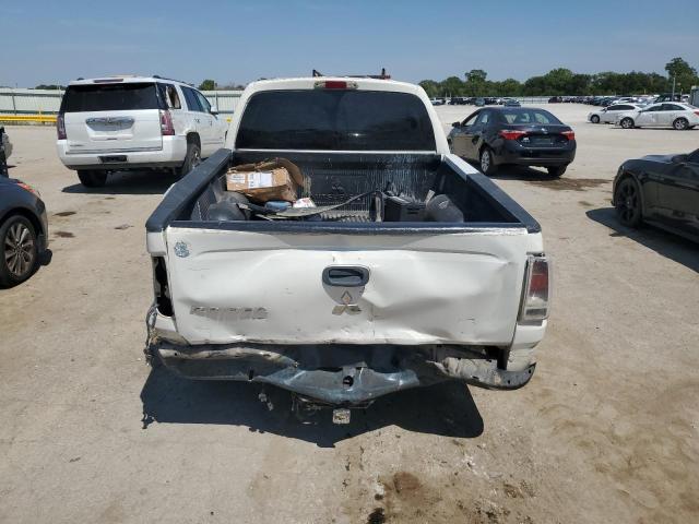 1Z7HC28K09S729746 - 2009 MITSUBISHI RAIDER LS WHITE photo 6