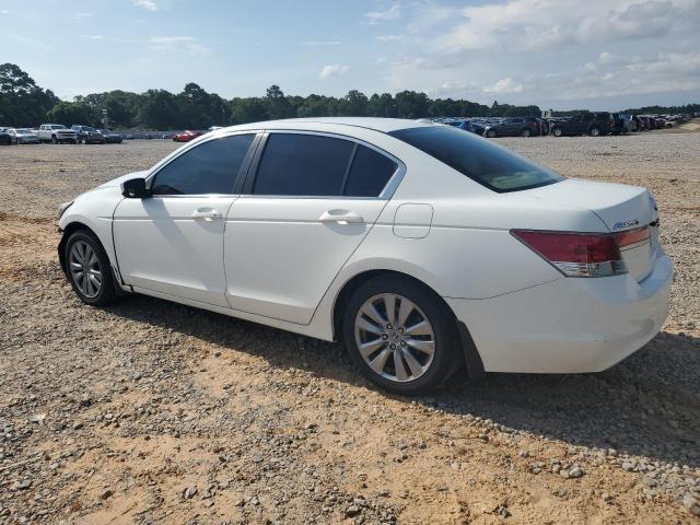 1HGCP2F83CA185744 - 2012 HONDA ACCORD EXL WHITE photo 2